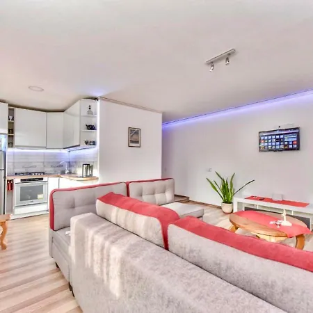 Neriesresort 3 In Centrum * Паланга