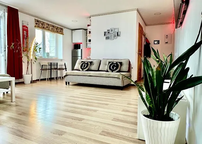 Neriesresort 3 In Centrum פלאנגה