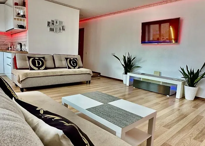 Neriesresort 3 In Centrum פלאנגה